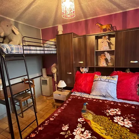 D'hotes Lamidome Bed & Breakfast *